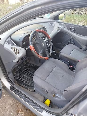 степ эреф 1: Nissan Almera Tino: 2005 г., 1.8 л, Кол менен иштөөчү, Бензин, Вэн/Минивэн — 3