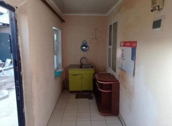 сдаю однокомнатную квартиру на долгосрочное: 3 комнаты, Агентство недвижимости, Без подселения, Без мебели — 1