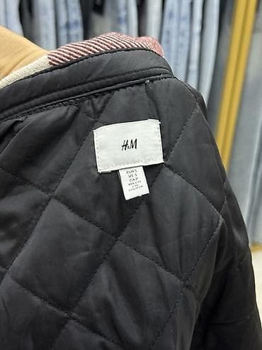 Мужская горнолыжная одежда: Мужская рубашка, S, H&M, Б/у, цвет - Красный, Самовывоз, Платная доставка — 4