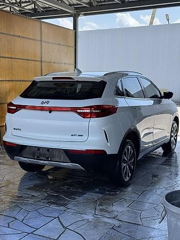 byd e3: BYD : 2021 г., Автомат, Электромобиль, Кроссовер — 6