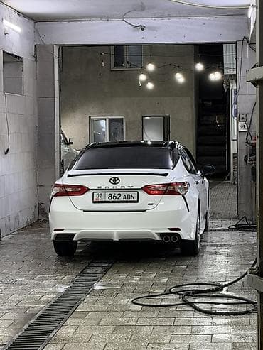Продажа авто: Toyota Camry: 2018 г., 2.5 л, Автомат, Бензин, Седан — 2