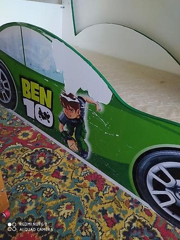 Мебель: Срочно!!! Продаю детскую кроватку,наклейку можно заказать новую — 1