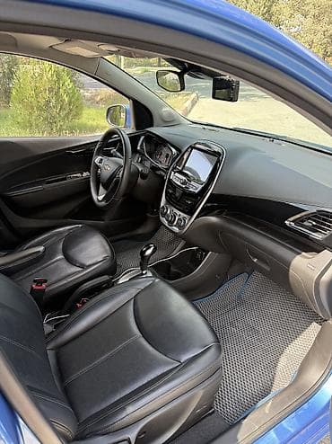 m54: Chevrolet Spark: 2017 г., 1 л, Вариатор, Бензин, Хэтчбэк — 4