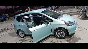 авто с последующим выкупом фит: Honda Fit: 2003 г., 1.3 л, Автомат, Бензин, Хэтчбэк — 4