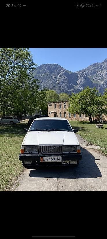 Volvo: Volvo 740: 1985 г., 2.5 л, Механика, Бензин, Седан — 5