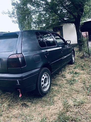 пикап электро: Volkswagen Golf: 1992 г., 1.8 л, Механика, Бензин, Хэтчбэк — 6
