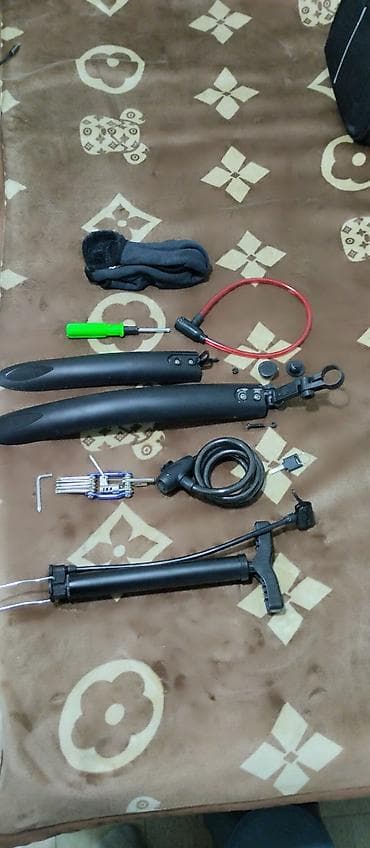 Велосипеддер: Шаардык велосипед, Велосипед алкагы L (172 - 185 см), Колдонулган — 4