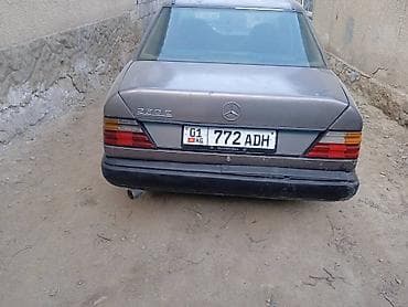 bmw e31: Mercedes-Benz W124: 1987 г. — 3