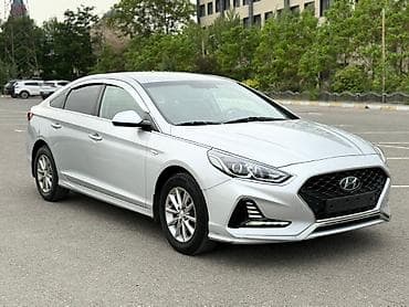 Hyundai Sonata: 2021 г., 2 л, Автомат, Газ, Седан