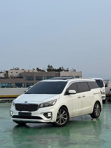 Kia Carnival: 2019 г., 2.2 л, Автомат, Дизель, Минивэн — 6