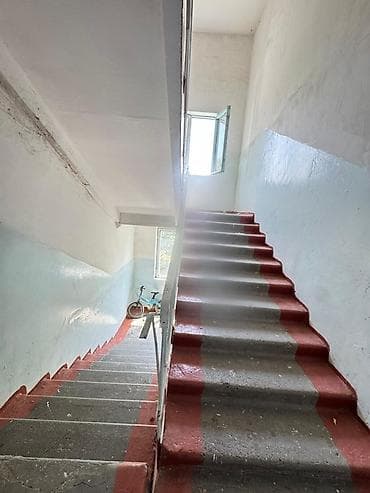 12th avenue: 3 комнаты, 60 м², 103 серия, 3 этаж, Требуется ремонт — 6
