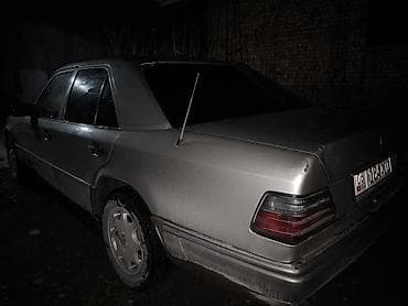 2 gr: Mercedes-Benz W124: 1994 г., 2 л, Механика, Бензин, Седан — 4