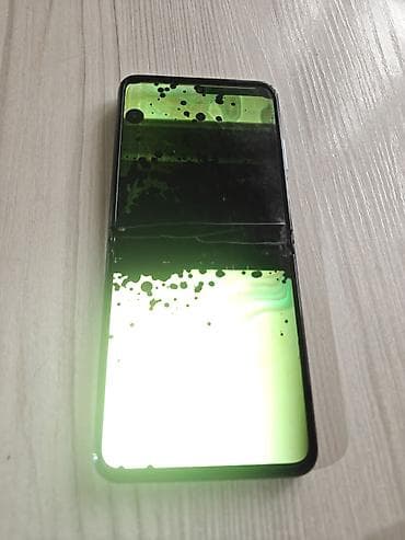 z fold 2: Смартфон с гибким складным экраном (раскладушка, форм‑фактор Flip) — 1