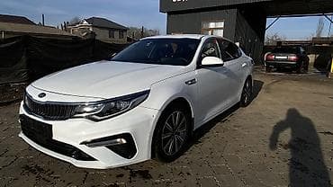 Продажа авто: Kia K5: 2021 г., 2 л, Автомат, Газ, Седан — 2