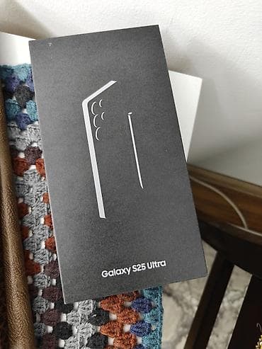 Samsung Galaxy S25 Ultra, Б/у, 256 ГБ, цвет - Белый, 2 SIM at lalafo.kg Samsung Galaxy S25 Ultra, Б/у, 256 ГБ, цвет - Белый, 2 SIM