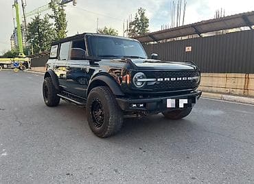 li9 авто: Ford Bronco: 2022 г., 2.3 л, Автомат, Бензин, Внедорожник — 1