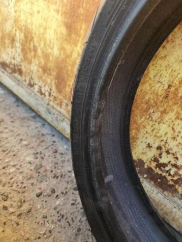 мотоцикл шины: Шины 60 / R 17, Лето, Пара, Франция, Michelin — 4