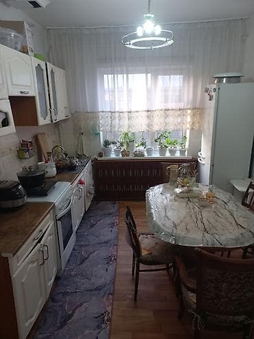 продажа дачи: Продаётся частный дом с ухоженным двором и садом. Погреб в подвале — 6