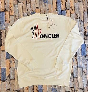 одежда акацуки: Свитшот Moncler с крупным фирменным логотипом. - Классический крой с — 2