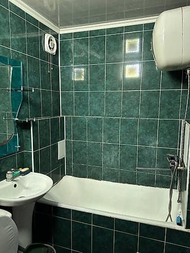 red centr: 1 комната, 30 м², 1 этаж — 2