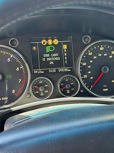 коврики для машыны: Volkswagen Touareg: 2003 г., Автомат, Газ, Внедорожник — 4