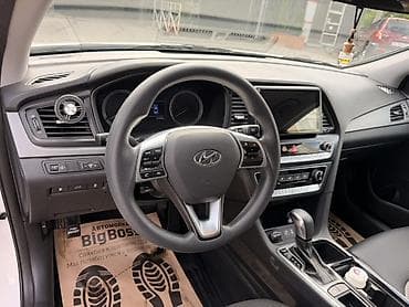 lf sonata: Hyundai Sonata: 2021 г., 2 л, Автомат, Бензин, Седан — 4