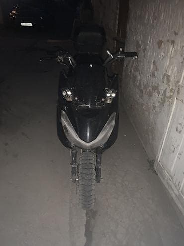 кок талаа: Скутер/мопед, черный цвет, городской тип кузова. Основные — 1