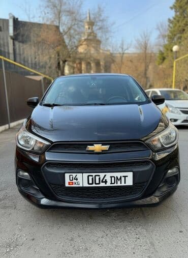 мотоцикл с автоматической коробкой передач: Chevrolet Spark: 2017 г., 1 л, Автомат, Бензин, Хетчбек — 1