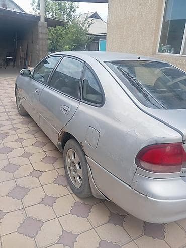 Продажа авто: Mazda 626: 1992 г., 2 л, Механика, Бензин, Седан — 3