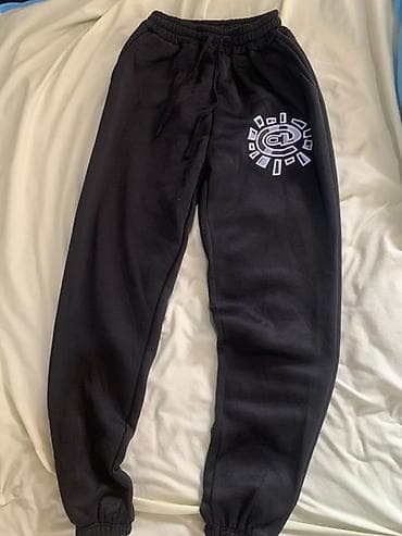 жынсы: Джинсы и спортивные брюки (набор из 2 единиц) 1) Прямые джинсы — 5