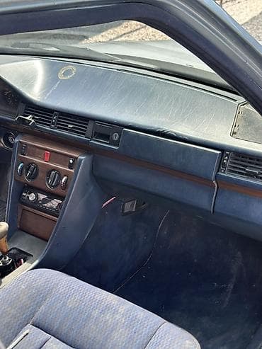 мерседес 124 2 3: Mercedes-Benz W124: 1990 г., 2.3 л, Кол менен иштөөчү, Газ, Седан — 7