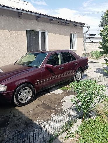 mb 220: Mercedes-Benz C-Class: 1994 г., Автомат, Бензин, Седан — 5
