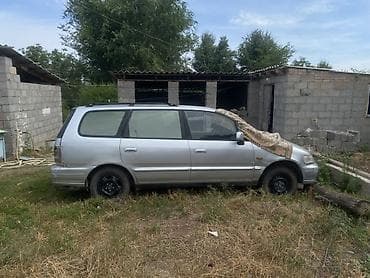 Продажа авто: Honda Shuttle: 1995 г., 2.3 л, Автомат, Бензин, Минивэн — 4