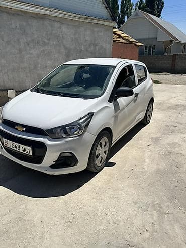 Chevrolet Spark: 2016 г., 1 л, Вариатор, Бензин, Хэтчбэк at lalafo.kg Chevrolet Spark: 2016 г., 1 л, Вариатор, Бензин, Хэтчбэк
