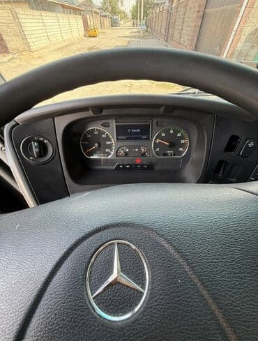 волва 420: Mercedes-Benz : 2013 г., Автомат, Дизель, Фургон — 6