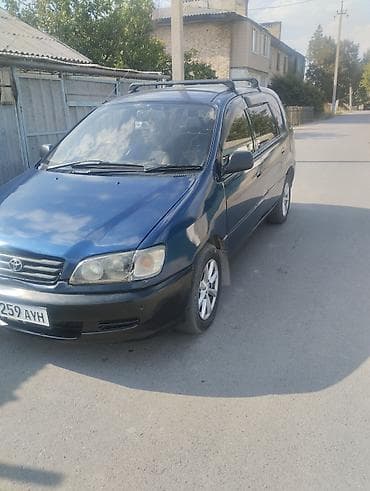 ипсум багаж: Toyota Ipsum: 1996 г., 2 л, Автомат, Бензин, Минивэн — 6