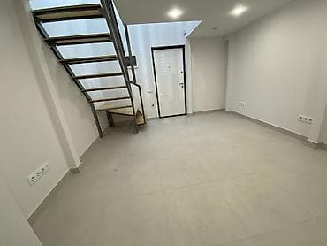 офисы в аренду: Аренда офисов, 30 м², В жилом комплексе, С отдельным сан узлом — 3
