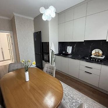 Продажа квартир: 2 комнаты, 67 м², 9 этаж, Евроремонт — 1