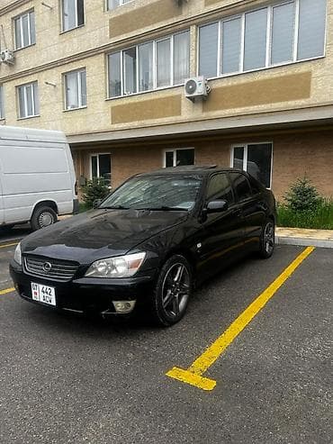 lalafo traktor: Lexus IS: 2003 г., 2 л, Автомат, Бензин, Седан — 3