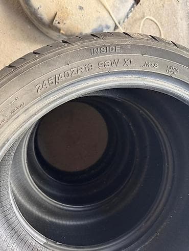 honda e: Комплект из 4 автомобильных шин 245/40 ZR19 98W XL (M+S, Extra Load) — 3