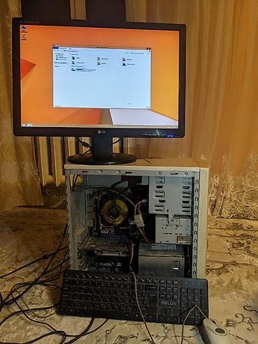 apple macbook pro 13 with retina display: Компьютер, ядер - 2, ОЗУ 4 ГБ, Для несложных задач, Б/у, Intel Pentium, HDD — 1