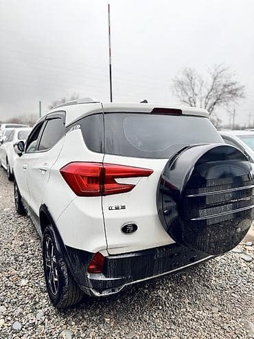 byd e5: BYD Yuan Pro: 2022 г., Автомат, Электромобиль, Хэтчбэк — 5