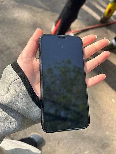 айфон их: IPhone 11 Pro, Matte Midnight Green — 4