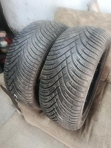 Шины: Шины 225 / 45 / R 17, Всесезонная, Б/у, Пара, Легковые, Япония — 1