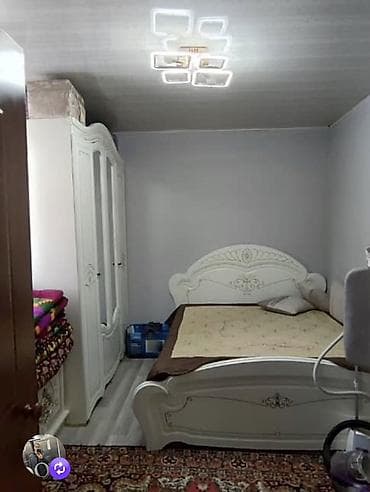Үйлөр: Продаётся пол.дома в Рабочем городке, переулок Хабаровский пересекает — 10