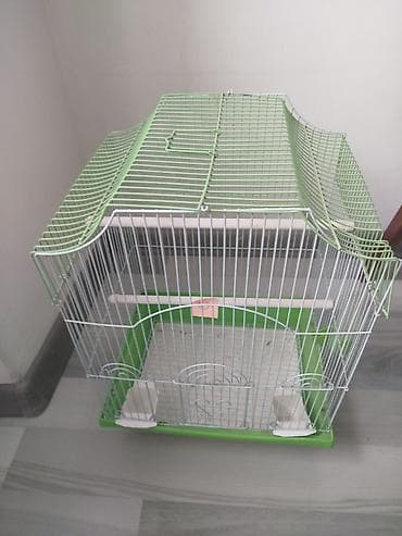 Клетка для птиц с аксессуарами. Продаю Цена 1100сом. - Размер