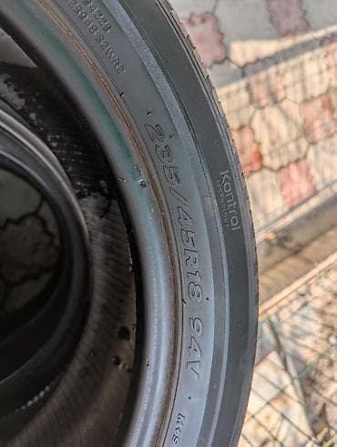 infinity g35: 235/45R18 — 4