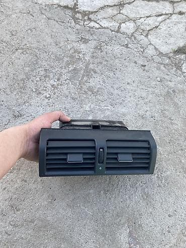 Дефлектор воздуховода Mercedes-Benz