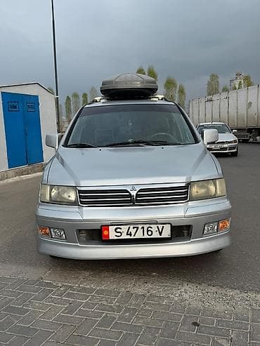 Mitsubishi Space Wagon: 2000 г., 2 л, Ручные, Бензин, Минивэн at lalafo.kg Mitsubishi Space Wagon: 2000 г., 2 л, Ручные, Бензин, Минивэн