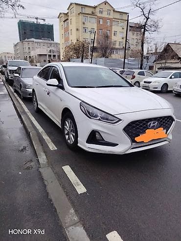 Продажа авто: Hyundai Sonata: 2020 г., 2 л, Автомат, Бензин, Седан — 1